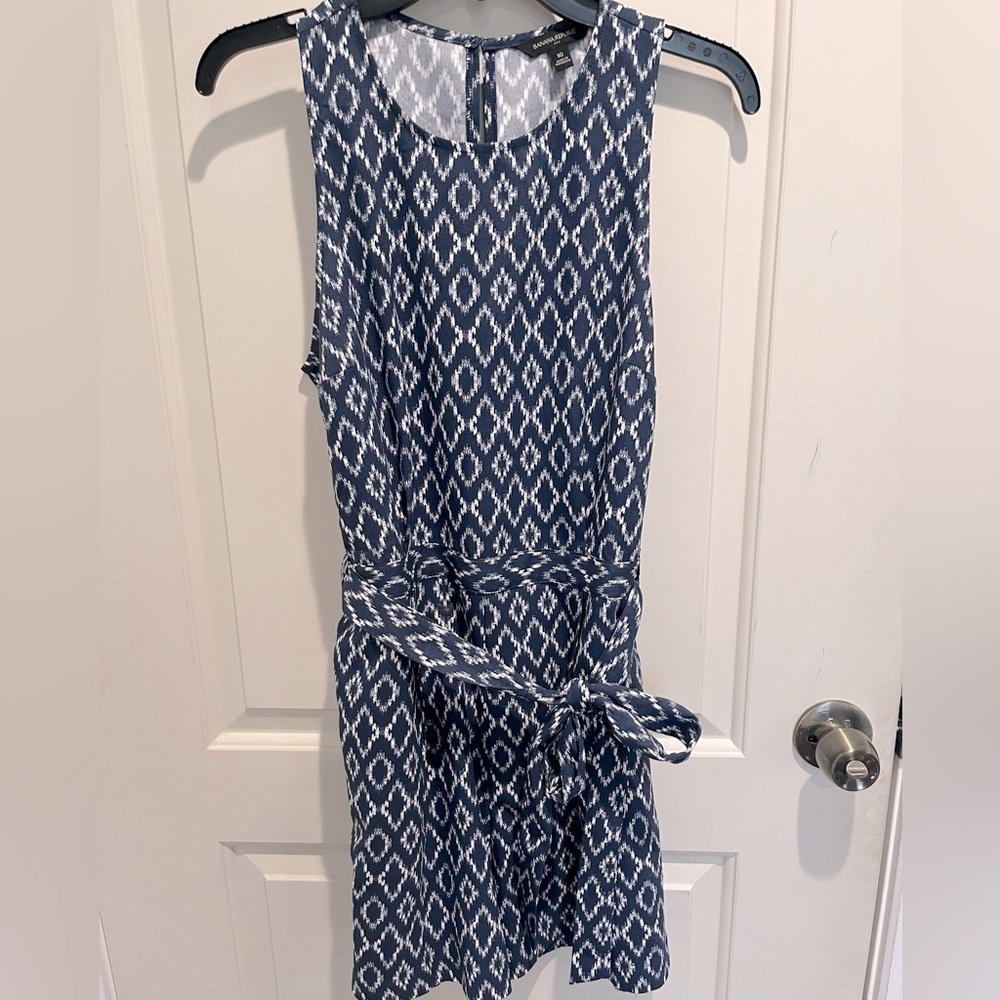White and blue Banana Republic romper size 10